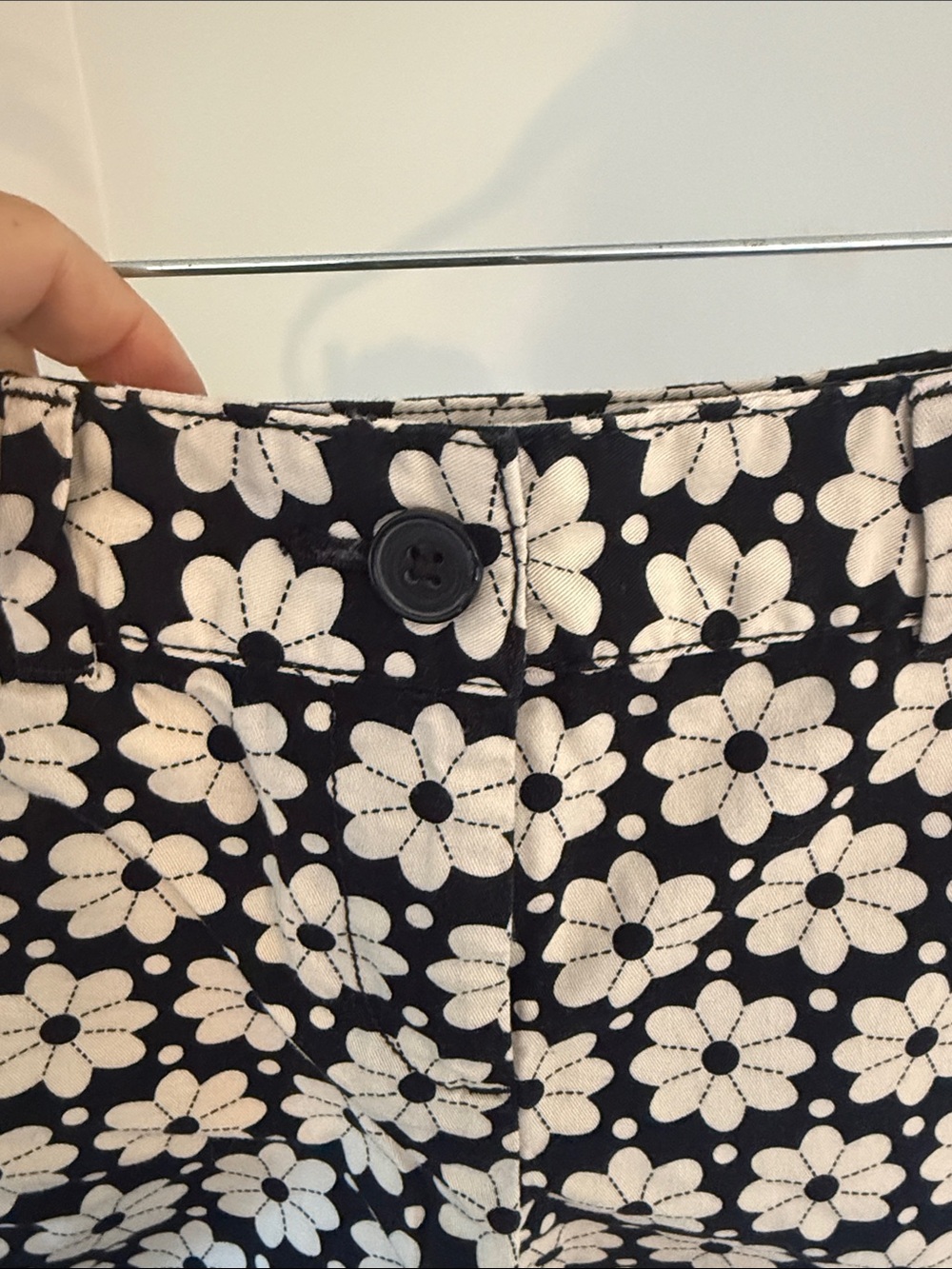 Zenana NWT Purple Knit Shorts + LOFT Black Cream Floral Shorts Bundle | Size S - Picture 5 of 11